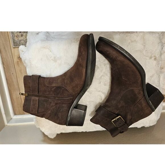 Cole Haan Distressed Brown Friar Ankle Boots Size 9 - Picture 7 of 12